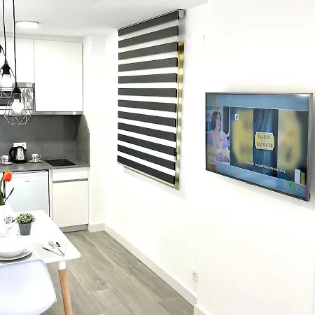 Apartbeach Novelty 3º Frente Playa Y Gran Terraza * Salou