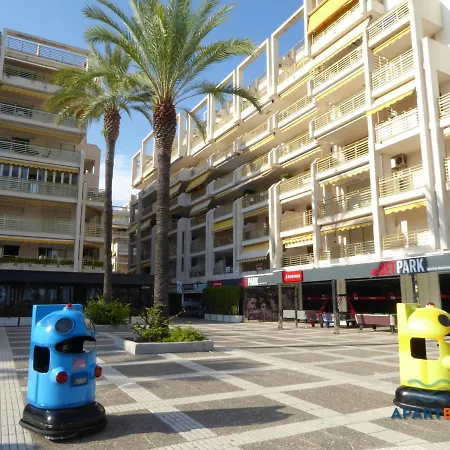 Apartbeach Novelty 3º Frente Playa Y Gran Terraza Apartment Salou