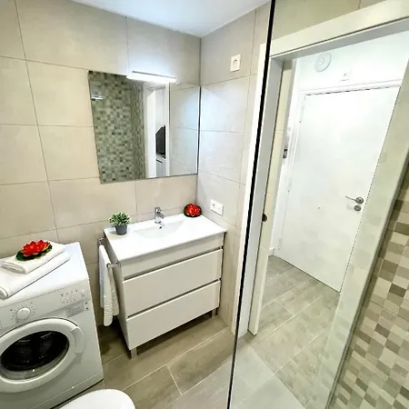 Apartbeach Novelty 3º Frente Playa Y Gran Terraza * Salou
